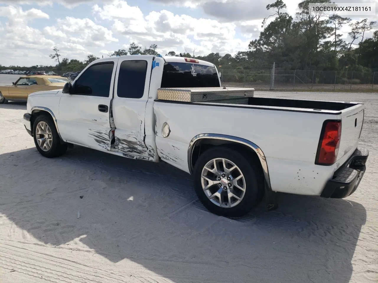 2004 Chevrolet Silverado C1500 VIN: 1GCEC19XX4Z181161 Lot: 52833324