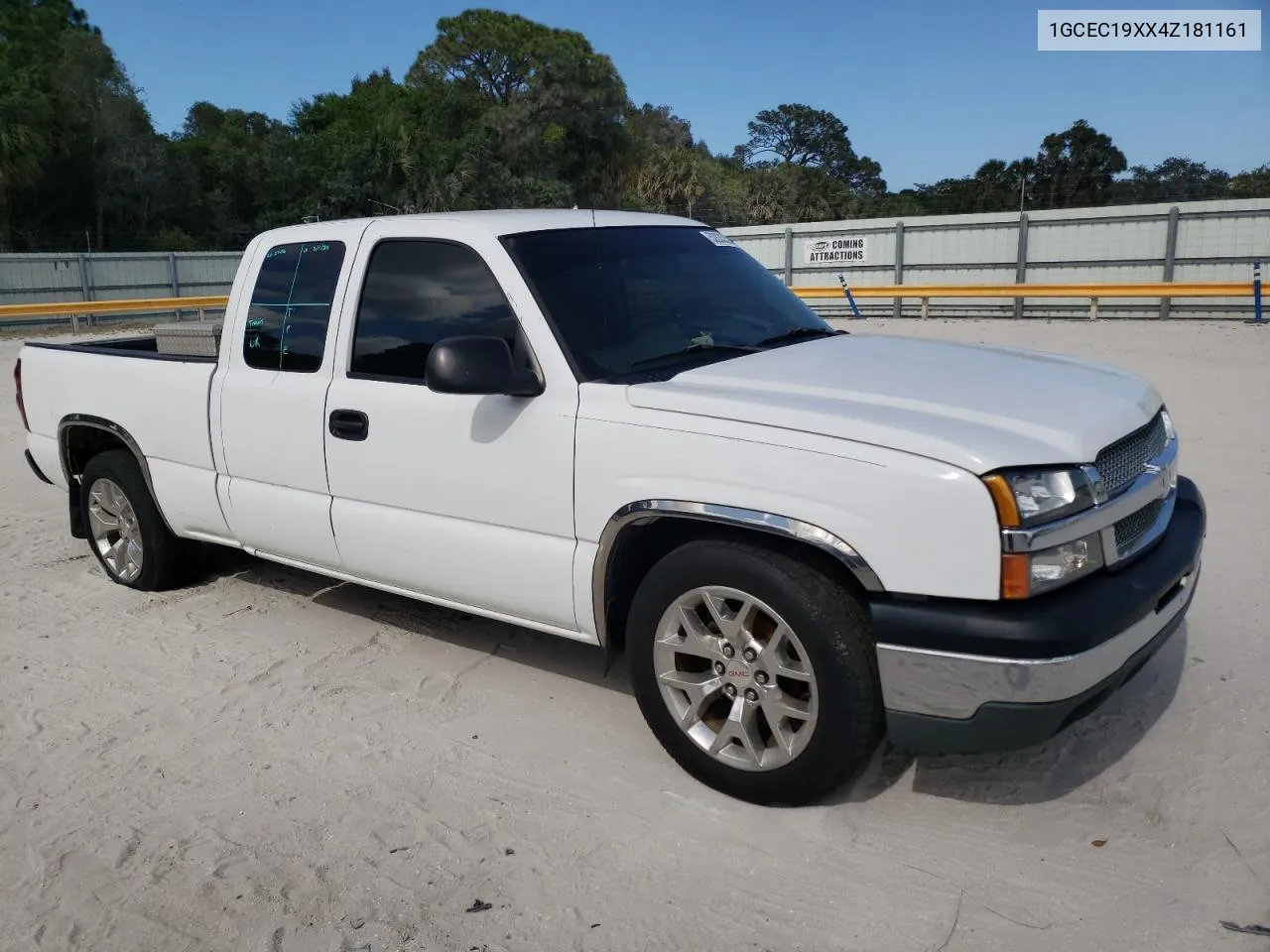 2004 Chevrolet Silverado C1500 VIN: 1GCEC19XX4Z181161 Lot: 52833324