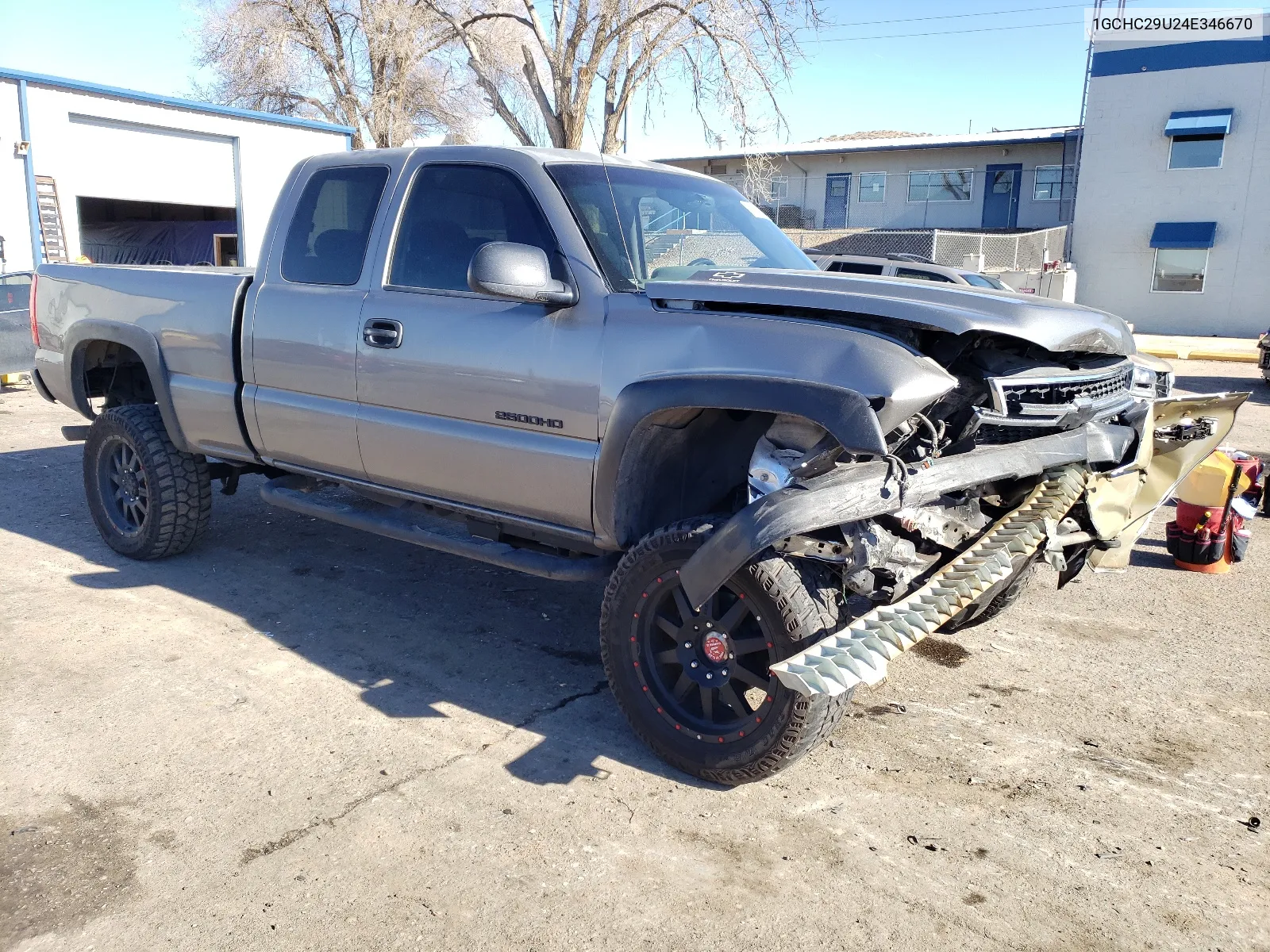 2004 Chevrolet Silverado C2500 Heavy Duty VIN: 1GCHC29U24E346670 Lot: 55597154