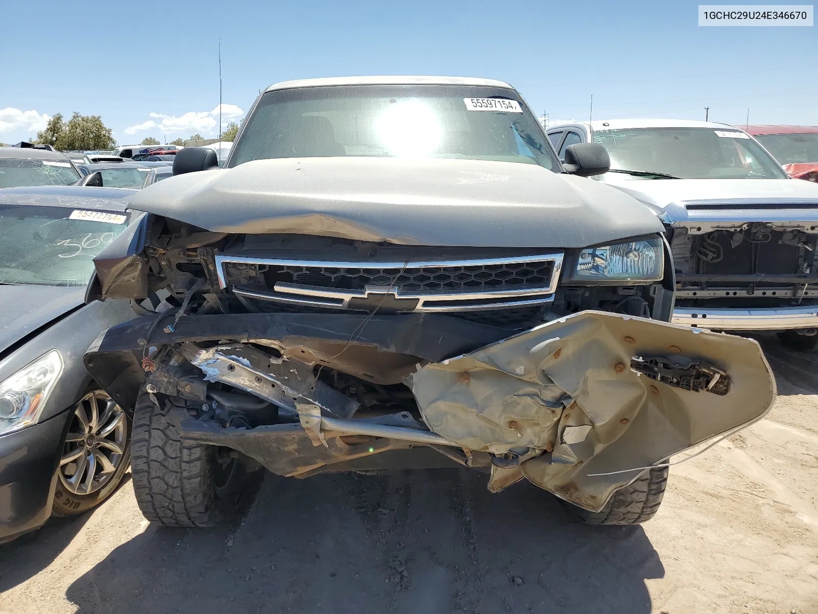 2004 Chevrolet Silverado C2500 Heavy Duty VIN: 1GCHC29U24E346670 Lot: 55597154