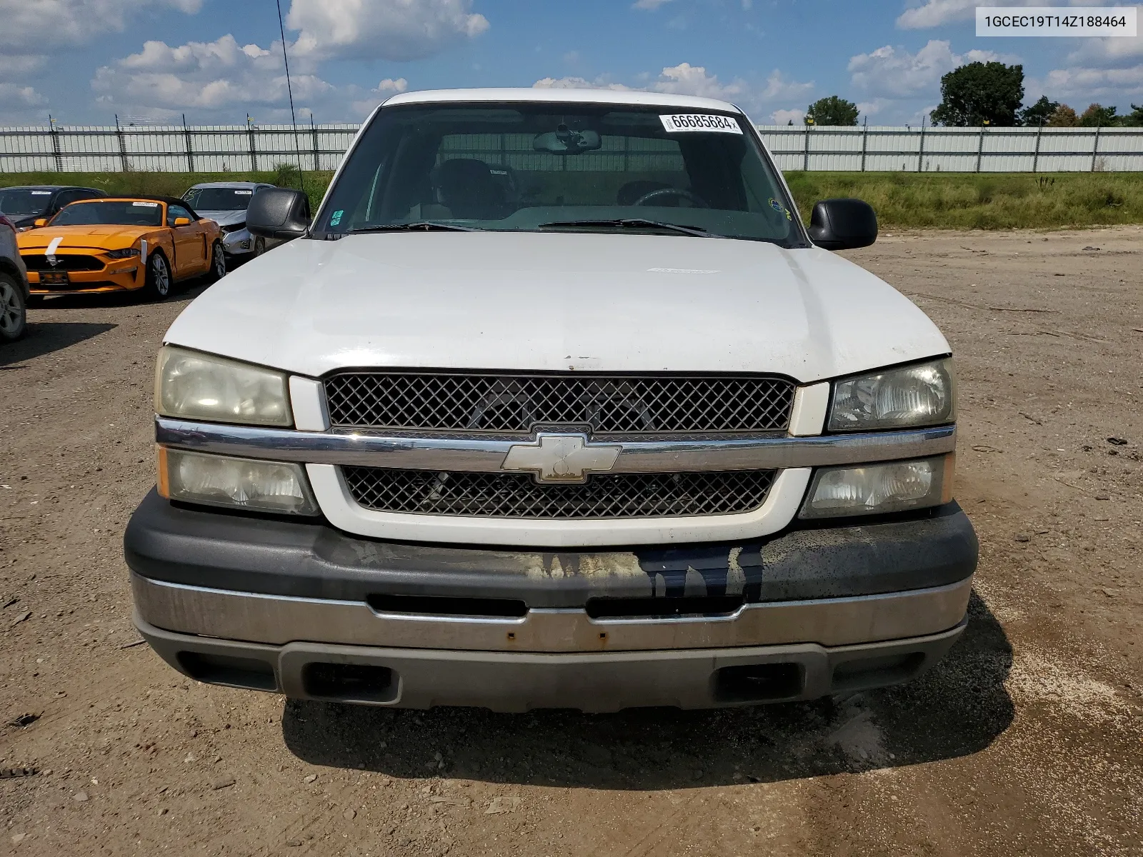 2004 Chevrolet Silverado C1500 VIN: 1GCEC19T14Z188464 Lot: 66685684