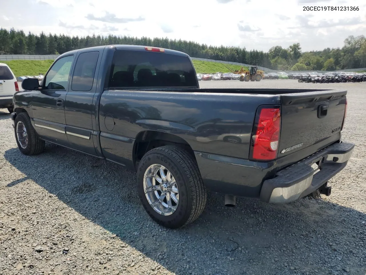 2004 Chevrolet Silverado C1500 VIN: 2GCEC19T841231366 Lot: 67737114