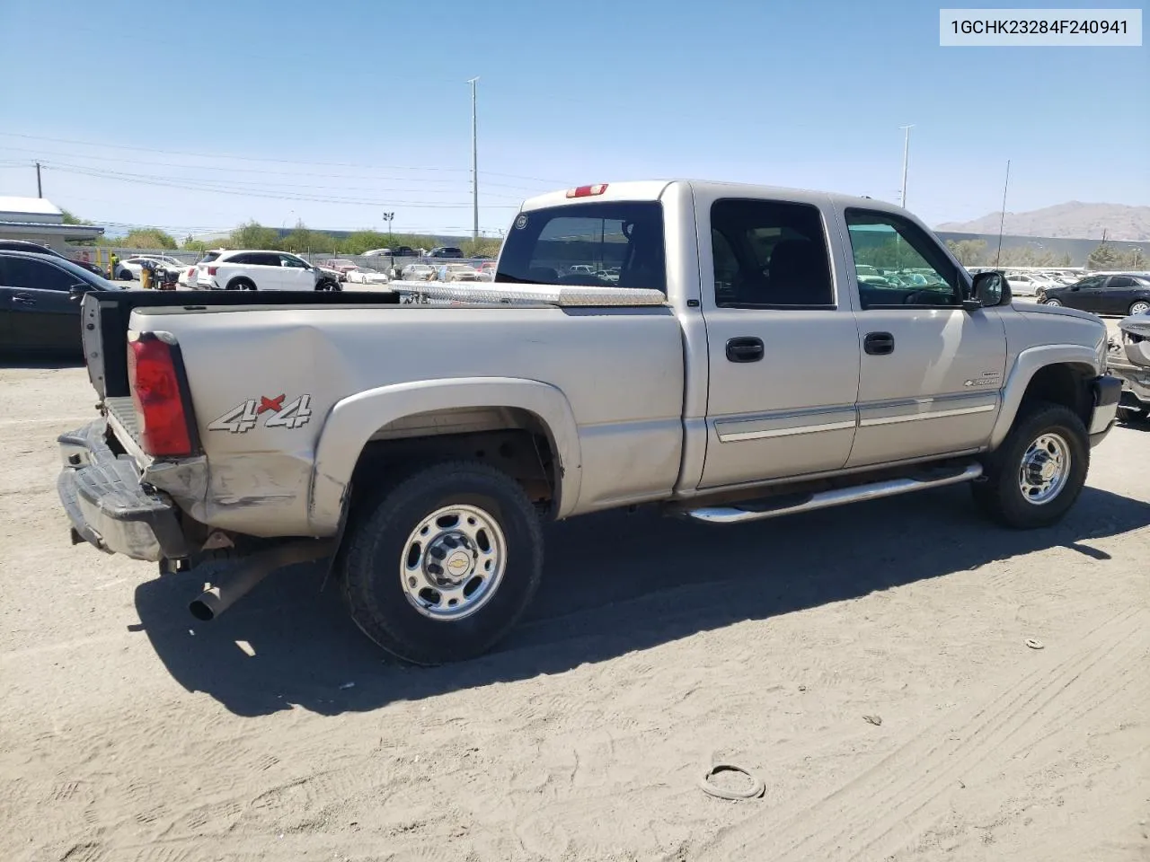 2004 Chevrolet Silverado K2500 Heavy Duty VIN: 1GCHK23284F240941 Lot: 68805594