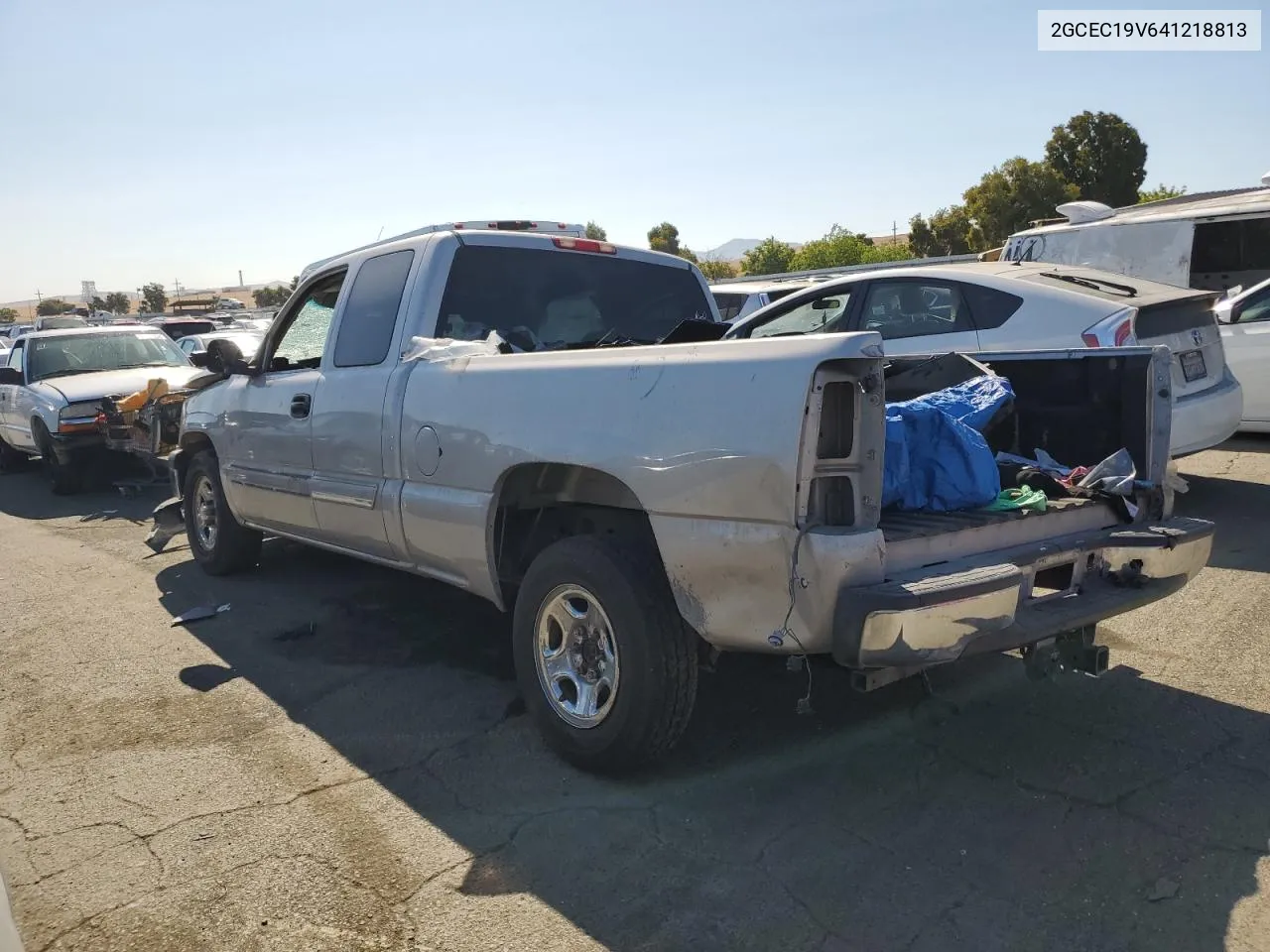 2004 Chevrolet Silverado C1500 VIN: 2GCEC19V641218813 Lot: 68906174