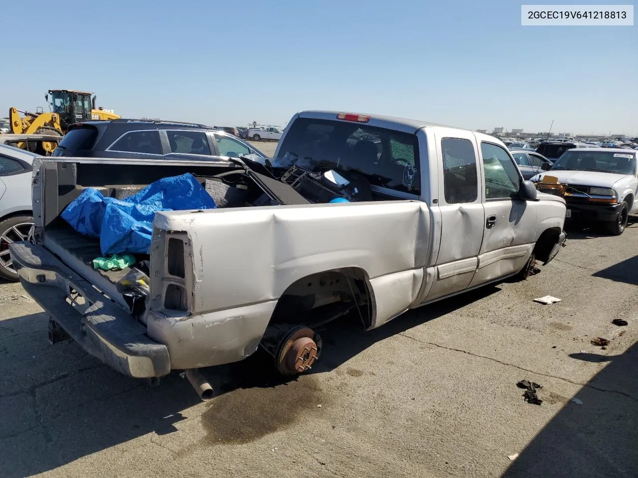 2004 Chevrolet Silverado C1500 VIN: 2GCEC19V641218813 Lot: 68906174