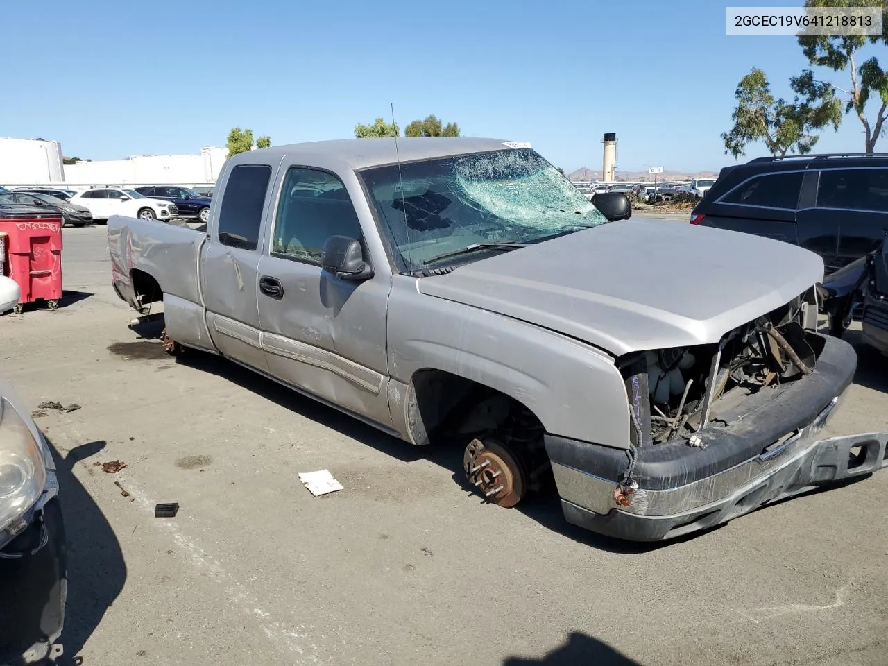 2004 Chevrolet Silverado C1500 VIN: 2GCEC19V641218813 Lot: 68906174