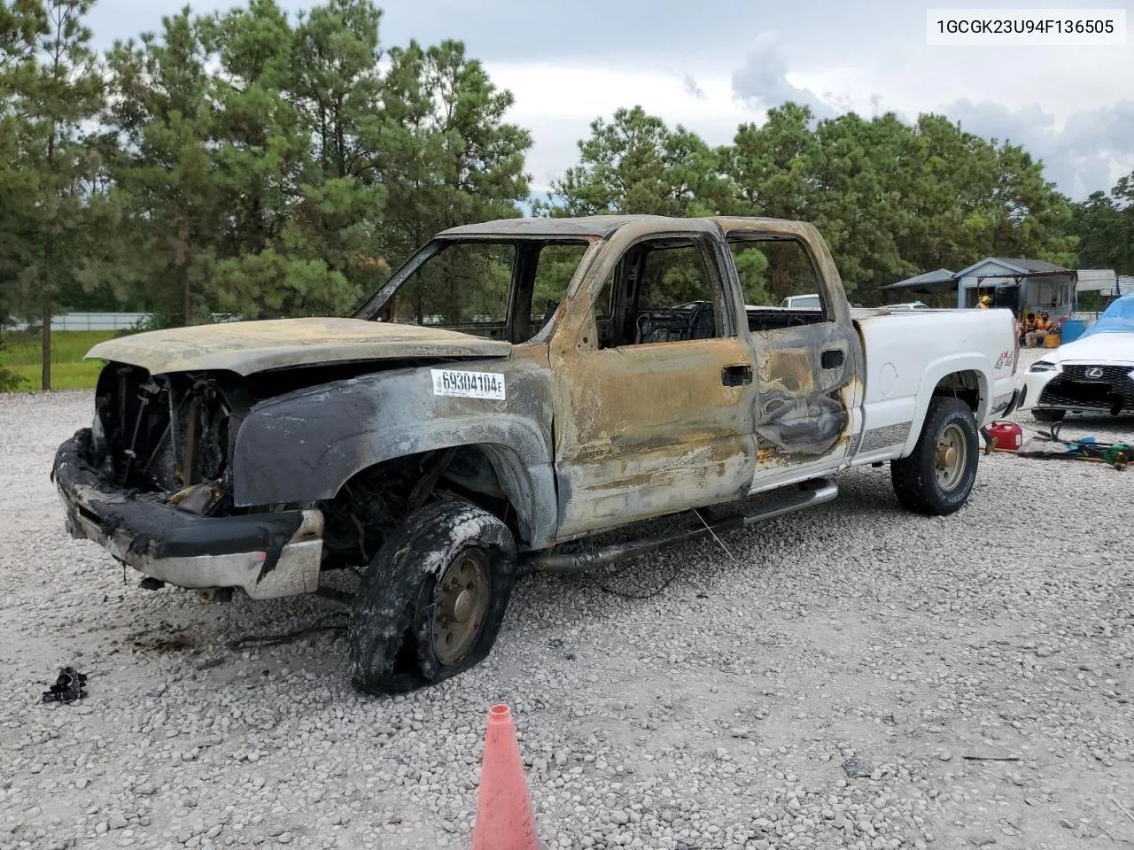 2004 Chevrolet Silverado K2500 VIN: 1GCGK23U94F136505 Lot: 69304104