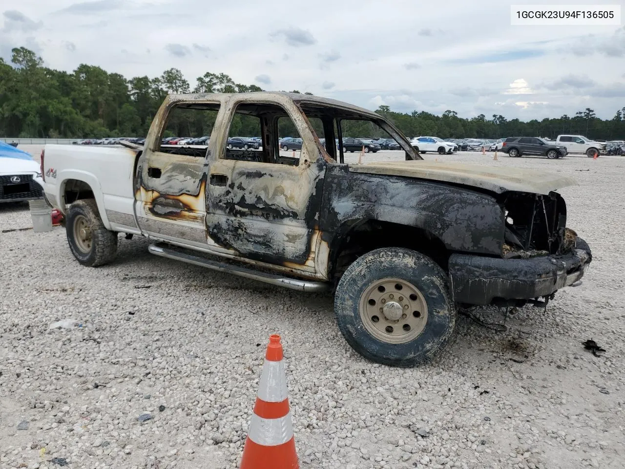 2004 Chevrolet Silverado K2500 VIN: 1GCGK23U94F136505 Lot: 69304104