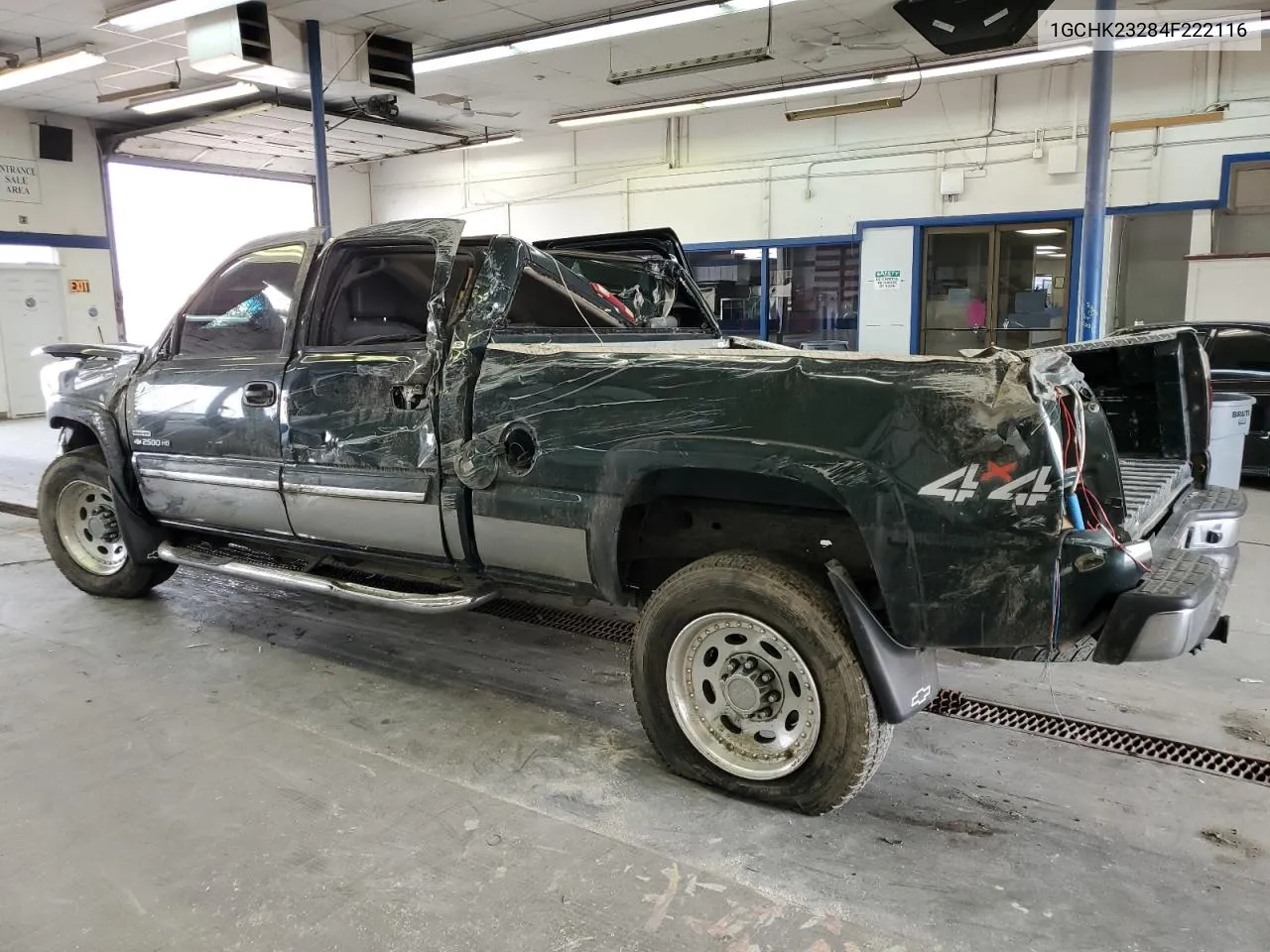 2004 Chevrolet Silverado K2500 Heavy Duty VIN: 1GCHK23284F222116 Lot: 69682644