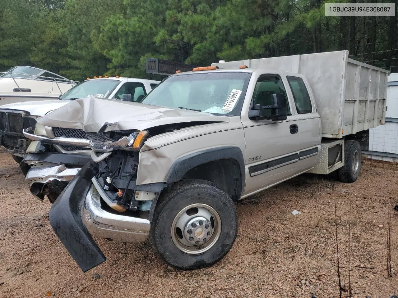 2004 Chevrolet Silverado C3500 VIN: 1GBJC39U94E308087 Lot: 71197864