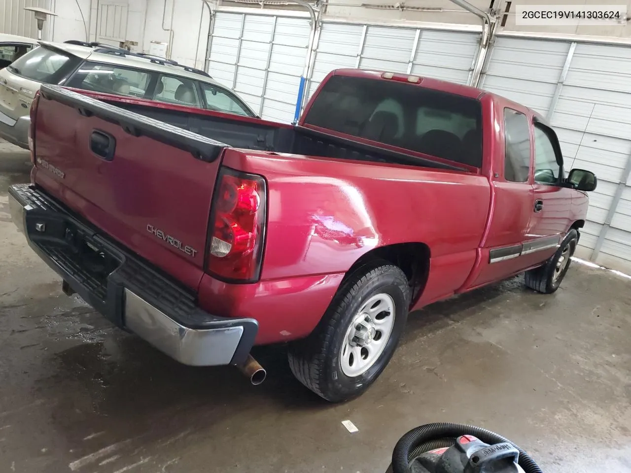 2004 Chevrolet Silverado C1500 VIN: 2GCEC19V141303624 Lot: 71267534