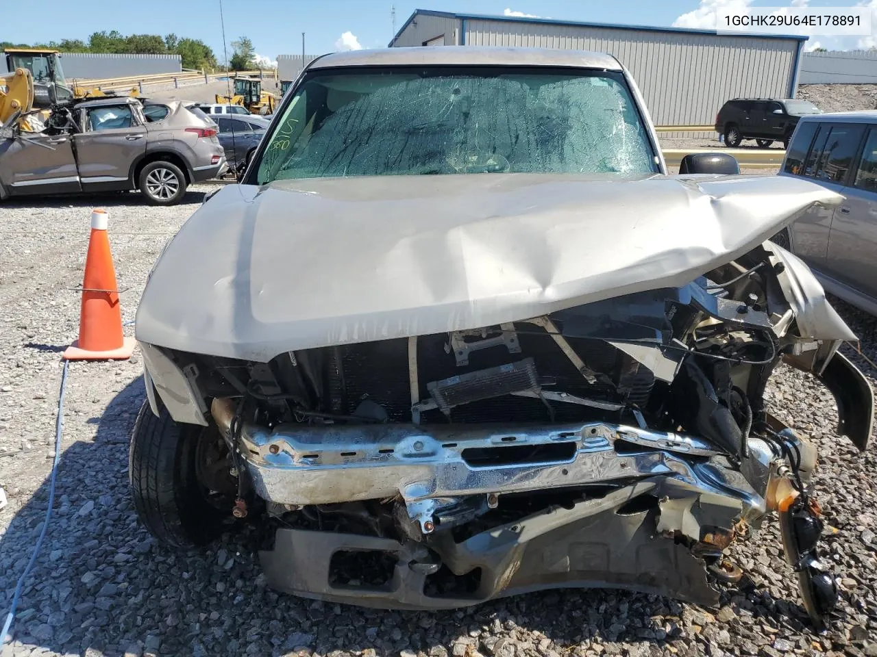 2004 Chevrolet Silverado K2500 Heavy Duty VIN: 1GCHK29U64E178891 Lot: 71867404