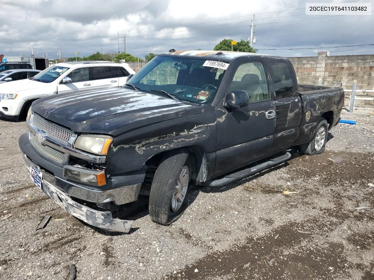 2GCEC19T641103482 2004 Chevrolet Silverado C1500