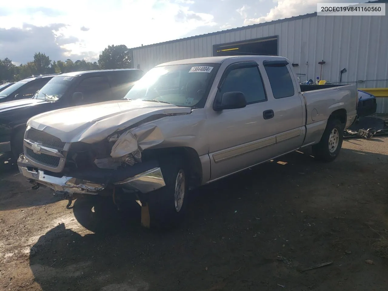 2004 Chevrolet Silverado C1500 VIN: 2GCEC19V841160560 Lot: 73044004