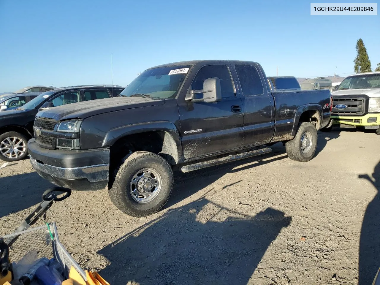 2004 Chevrolet Silverado K2500 Heavy Duty VIN: 1GCHK29U44E209846 Lot: 73250694