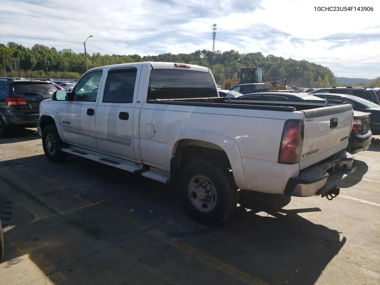 2004 Chevrolet Silverado C2500 Heavy Duty VIN: 1GCHC23U54F143906 Lot: 73301724