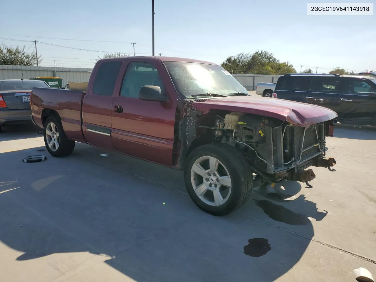 2004 Chevrolet Silverado C1500 VIN: 2GCEC19V641143918 Lot: 73551914