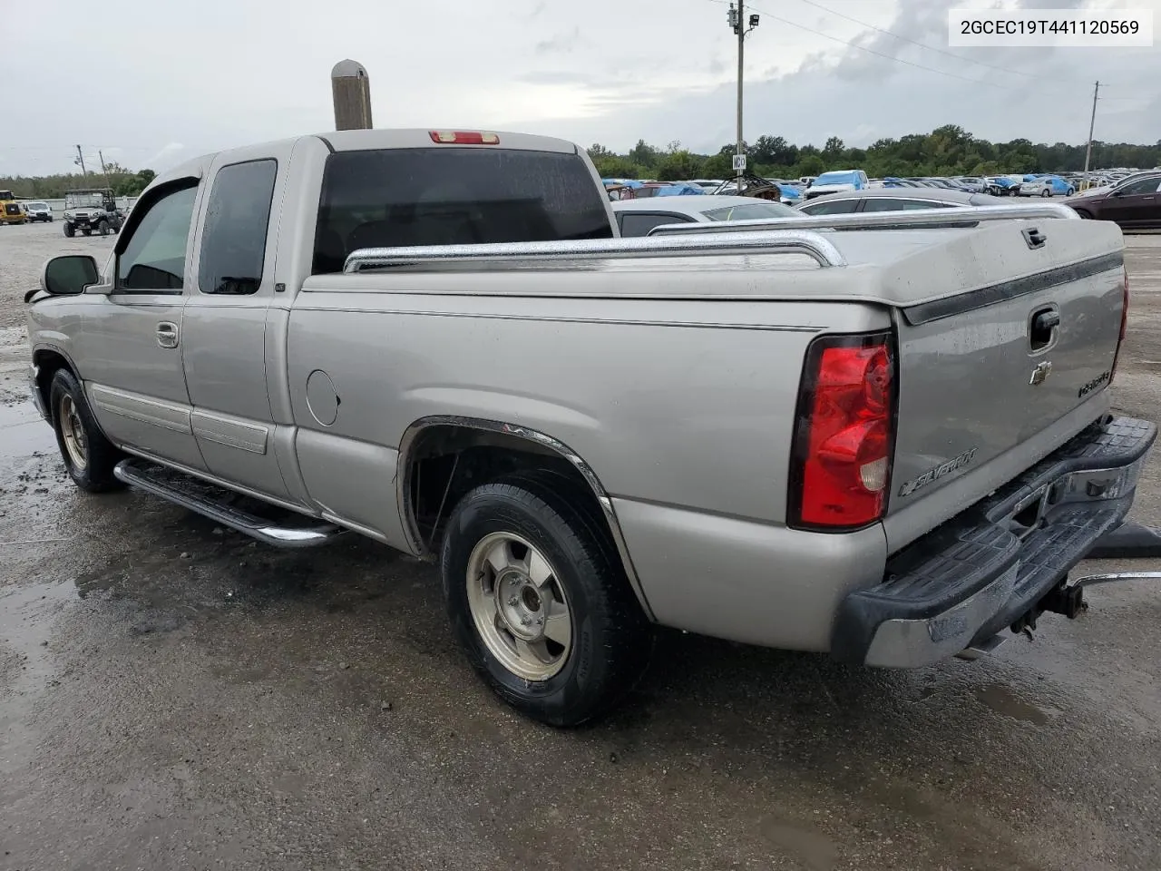 2004 Chevrolet Silverado C1500 VIN: 2GCEC19T441120569 Lot: 74768834