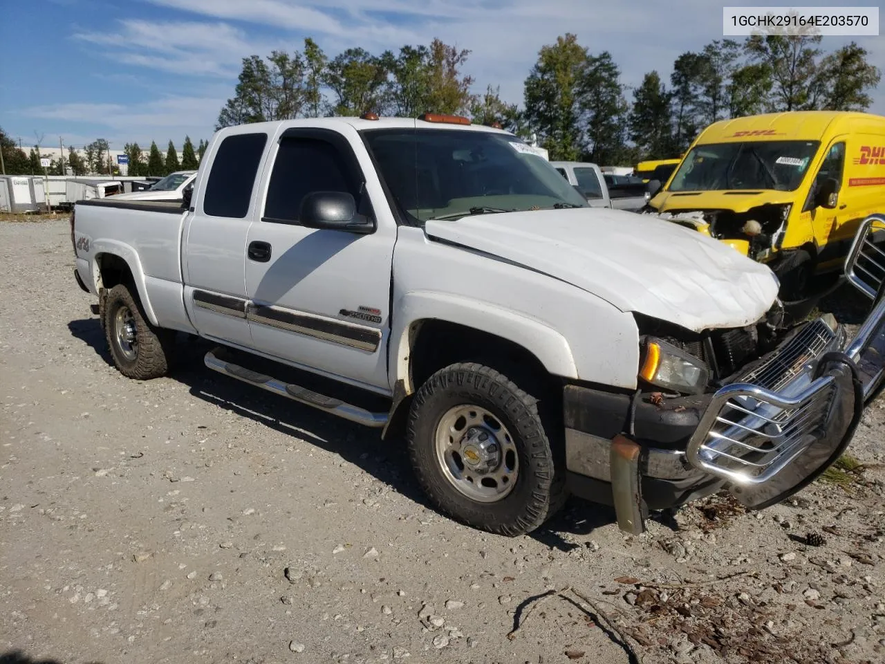 2004 Chevrolet Silverado K2500 Heavy Duty VIN: 1GCHK29164E203570 Lot: 75484324