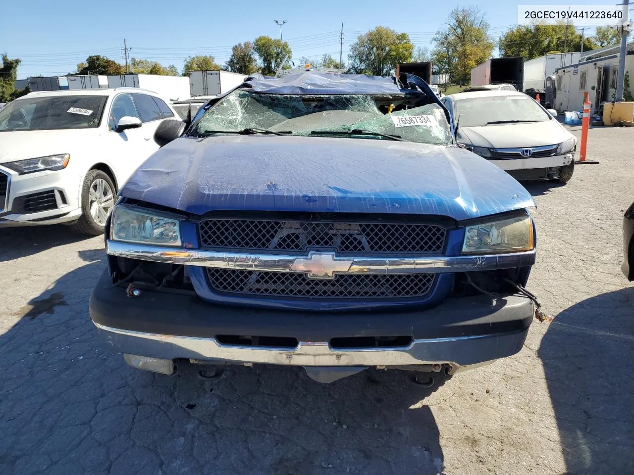 2004 Chevrolet Silverado C1500 VIN: 2GCEC19V441223640 Lot: 76587334