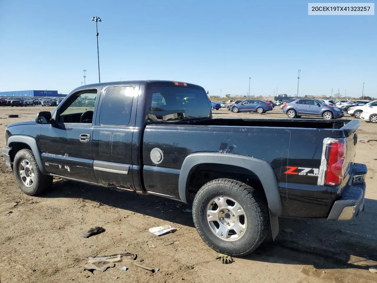 2004 Chevrolet Silverado K1500 VIN: 2GCEK19TX41323257 Lot: 77176124