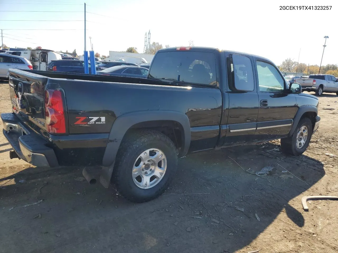 2004 Chevrolet Silverado K1500 VIN: 2GCEK19TX41323257 Lot: 77176124