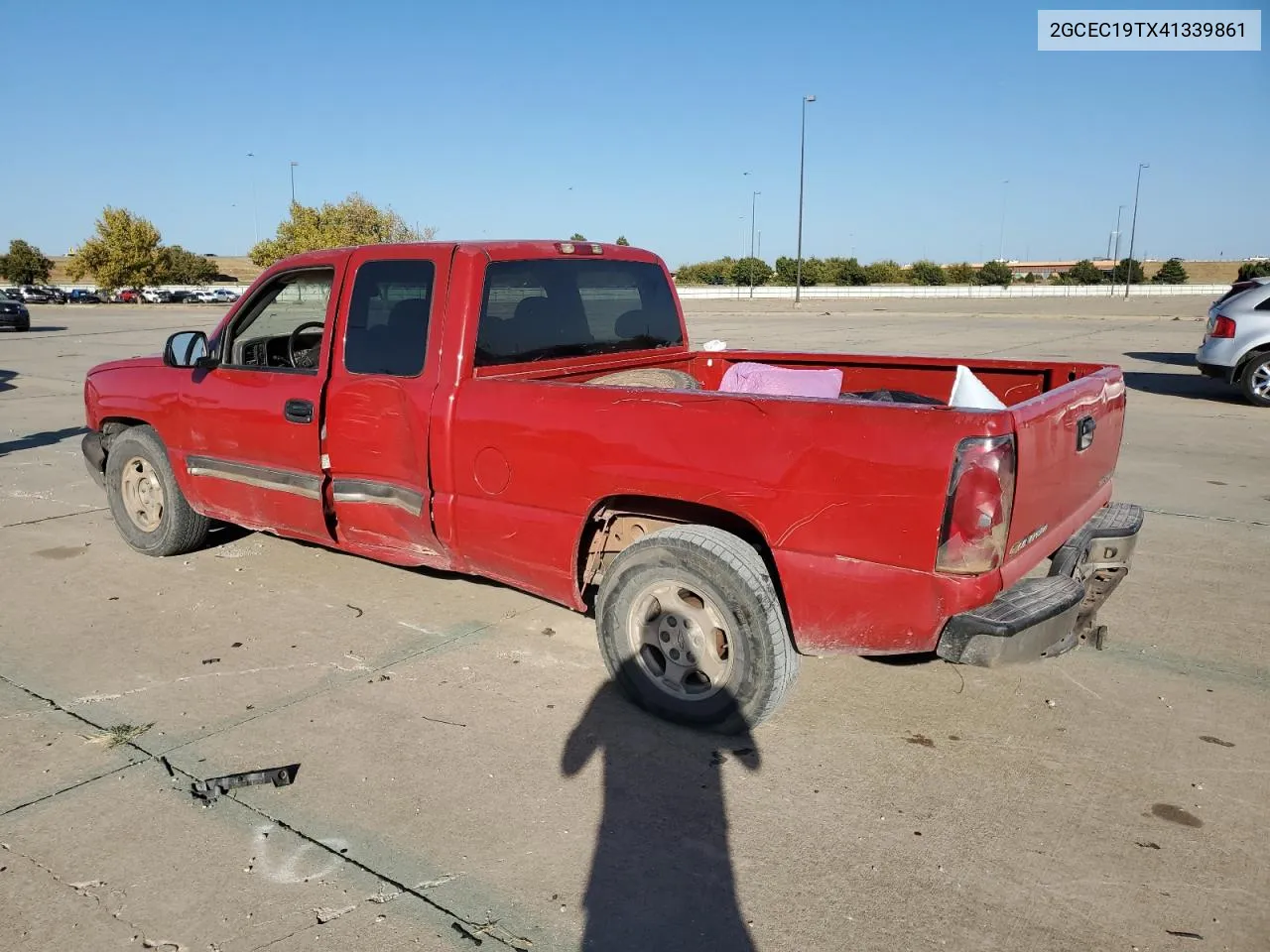 2004 Chevrolet Silverado C1500 VIN: 2GCEC19TX41339861 Lot: 77693614