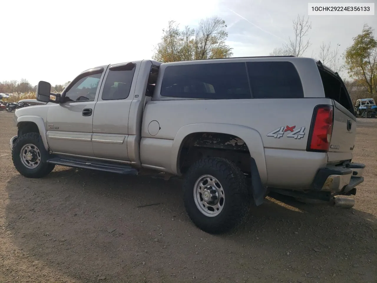 2004 Chevrolet Silverado K2500 Heavy Duty VIN: 1GCHK29224E356133 Lot: 78276064