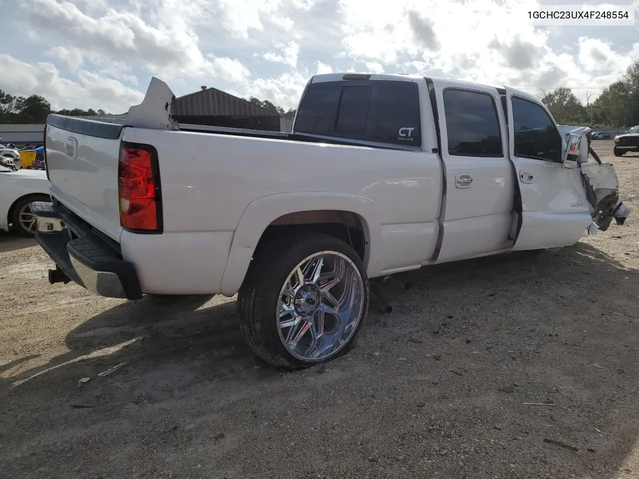 1GCHC23UX4F248554 2004 Chevrolet Silverado C2500 Heavy Duty