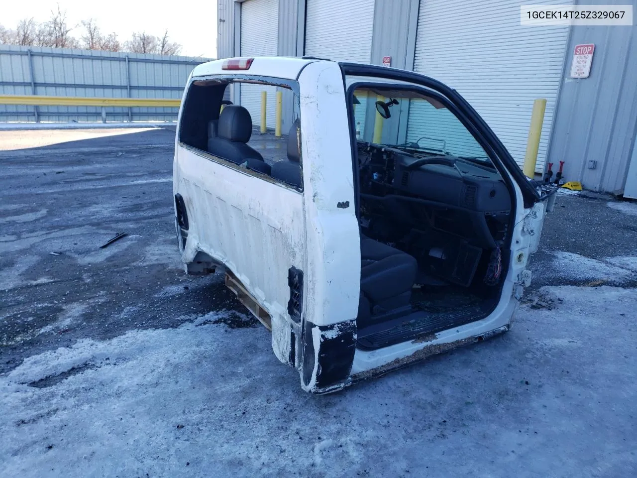 2005 Chevrolet Silverado K1500 VIN: 1GCEK14T25Z329067 Lot: 38939514