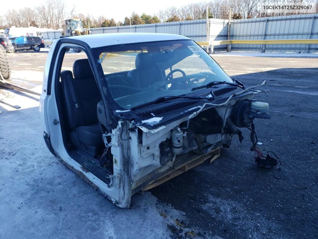 2005 Chevrolet Silverado K1500 VIN: 1GCEK14T25Z329067 Lot: 38939514