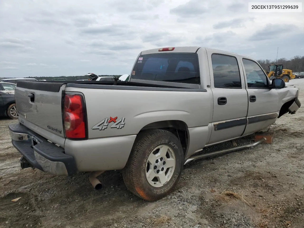 2005 Chevrolet Silverado K1500 VIN: 2GCEK13T951299639 Lot: 44237764