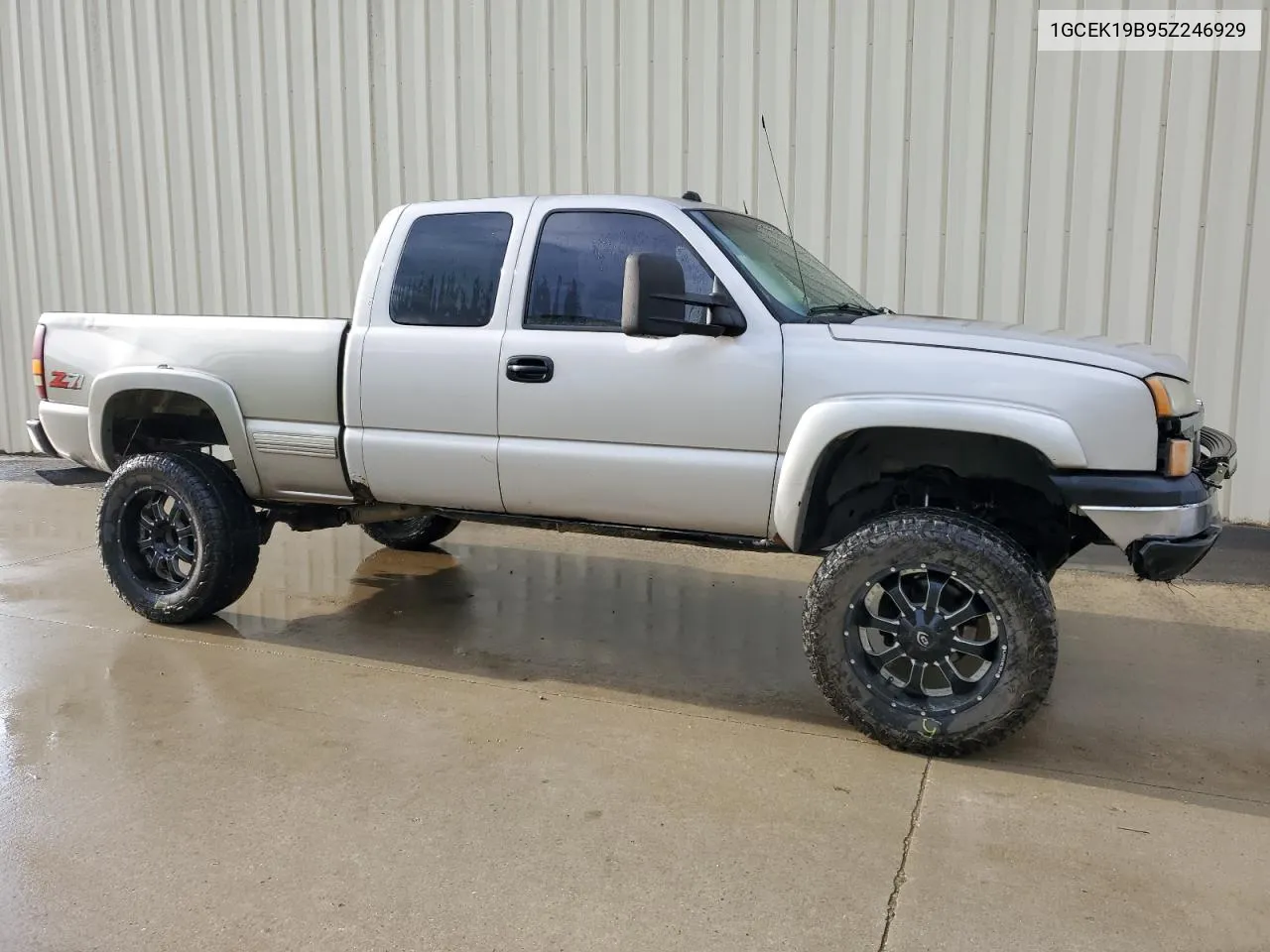 2005 Chevrolet Silverado K1500 VIN: 1GCEK19B95Z246929 Lot: 51716344