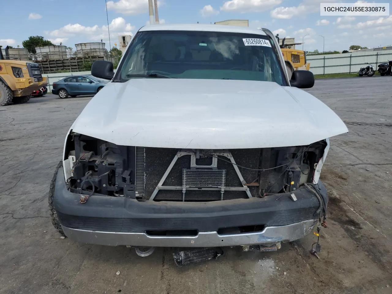 2005 Chevrolet Silverado C2500 Heavy Duty VIN: 1GCHC24U55E330875 Lot: 65260814