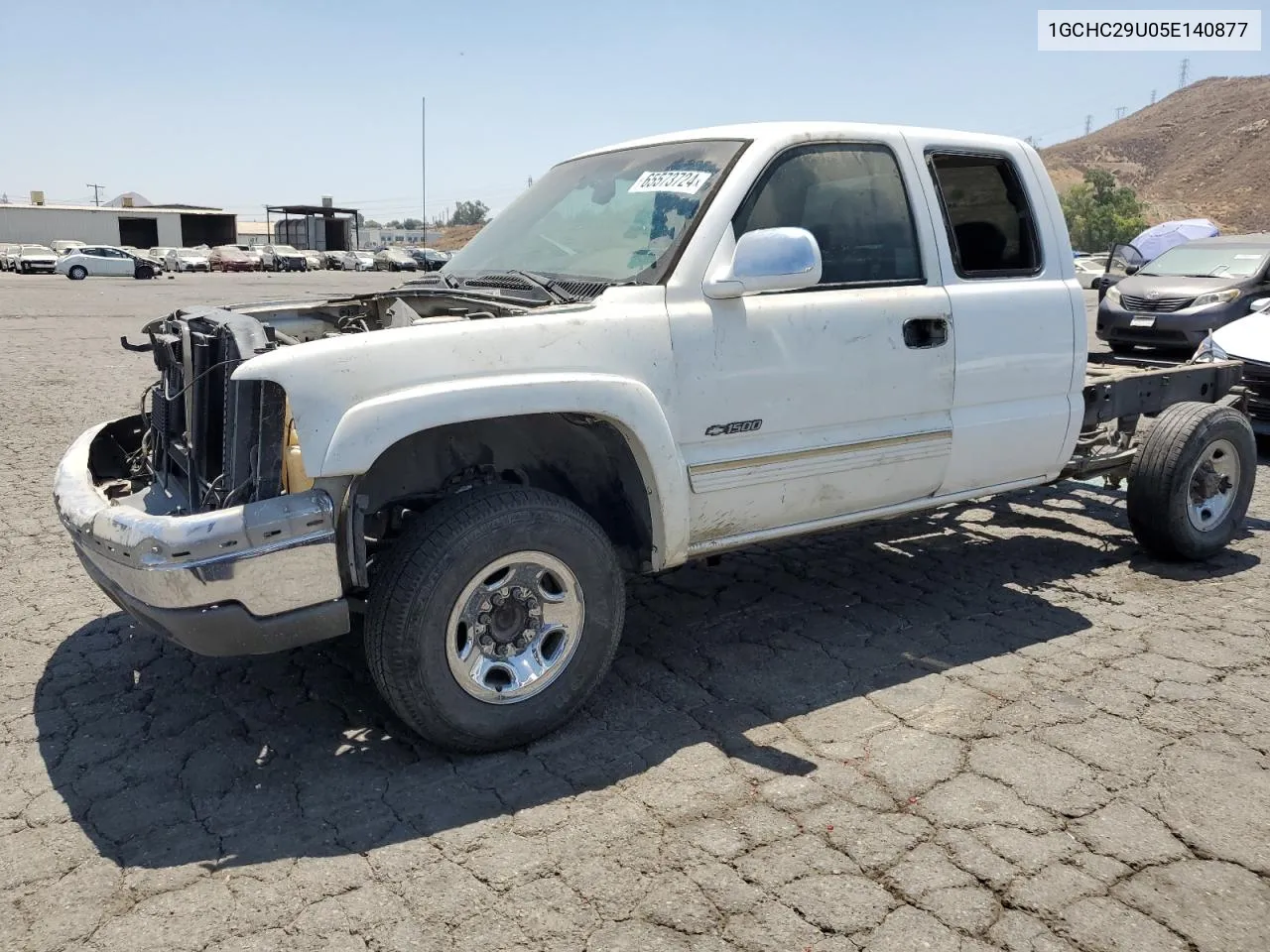 2005 Chevrolet Silverado C2500 Heavy Duty VIN: 1GCHC29U05E140877 Lot: 65573724