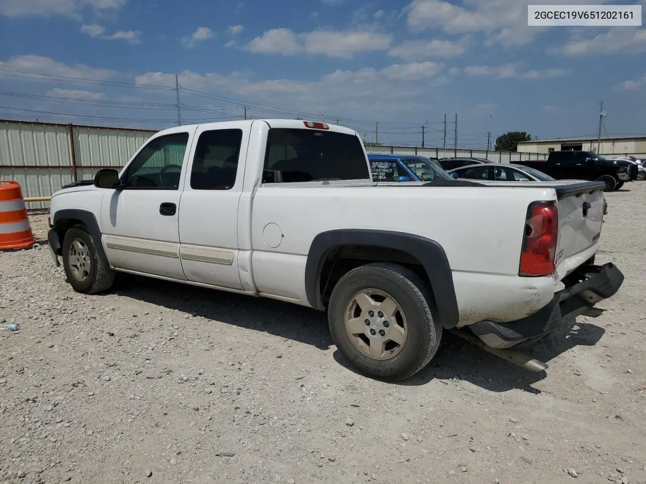 2005 Chevrolet Silverado C1500 VIN: 2GCEC19V651202161 Lot: 66314314