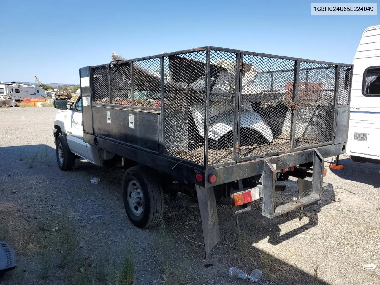 2005 Chevrolet Silverado C2500 Heavy Duty VIN: 1GBHC24U65E224049 Lot: 67481864