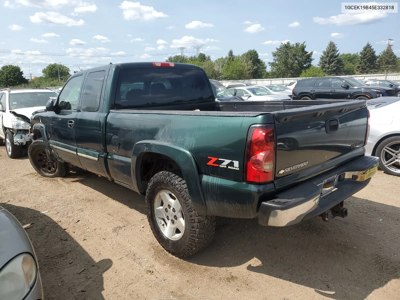 2005 Chevrolet Silverado K1500 VIN: 1GCEK19B45E332818 Lot: 67979064