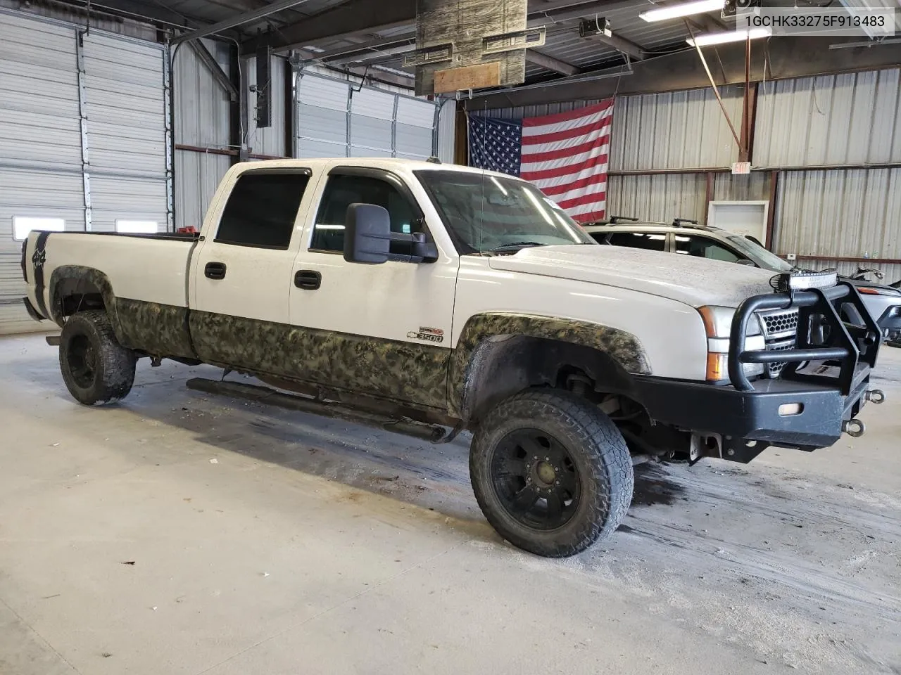 2005 Chevrolet Silverado K3500 VIN: 1GCHK33275F913483 Lot: 68673434