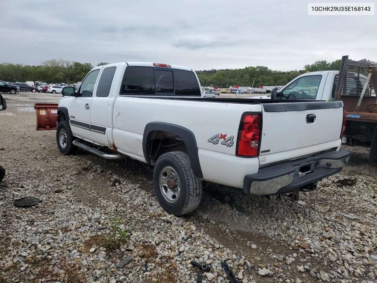 2005 Chevrolet Silverado K2500 Heavy Duty VIN: 1GCHK29U35E168143 Lot: 68973114