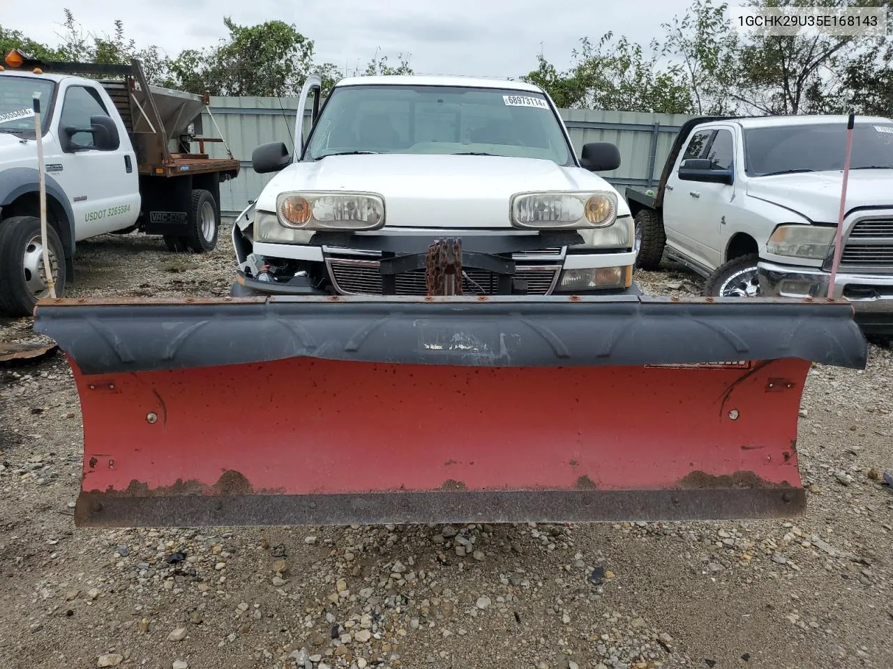 2005 Chevrolet Silverado K2500 Heavy Duty VIN: 1GCHK29U35E168143 Lot: 68973114