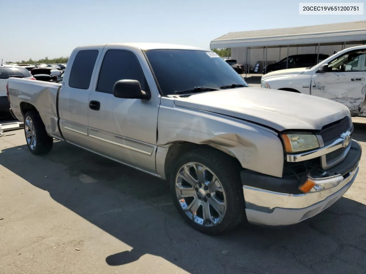 2005 Chevrolet Silverado C1500 VIN: 2GCEC19V651200751 Lot: 69149674