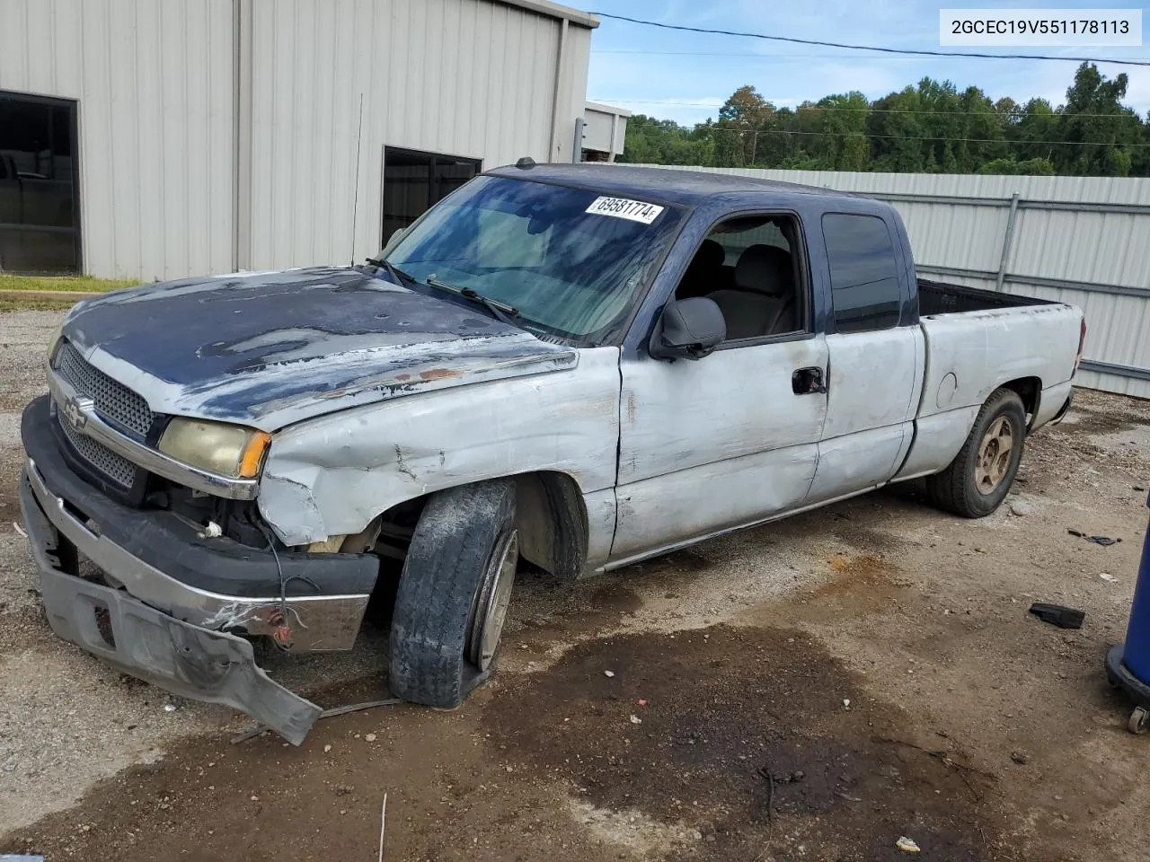 2005 Chevrolet Silverado C1500 VIN: 2GCEC19V551178113 Lot: 69581774