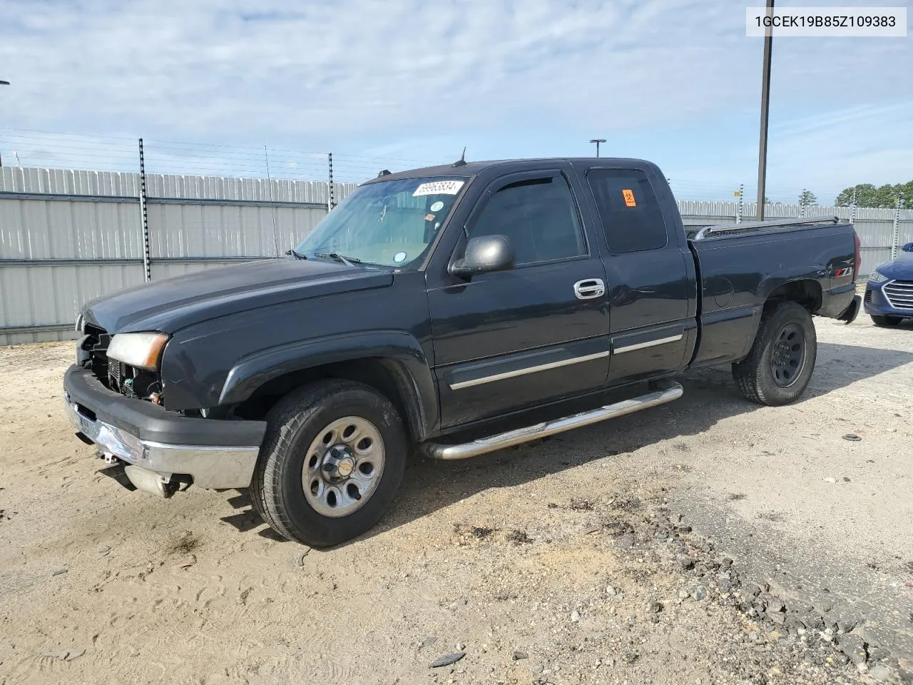 2005 Chevrolet Silverado K1500 VIN: 1GCEK19B85Z109383 Lot: 69963834