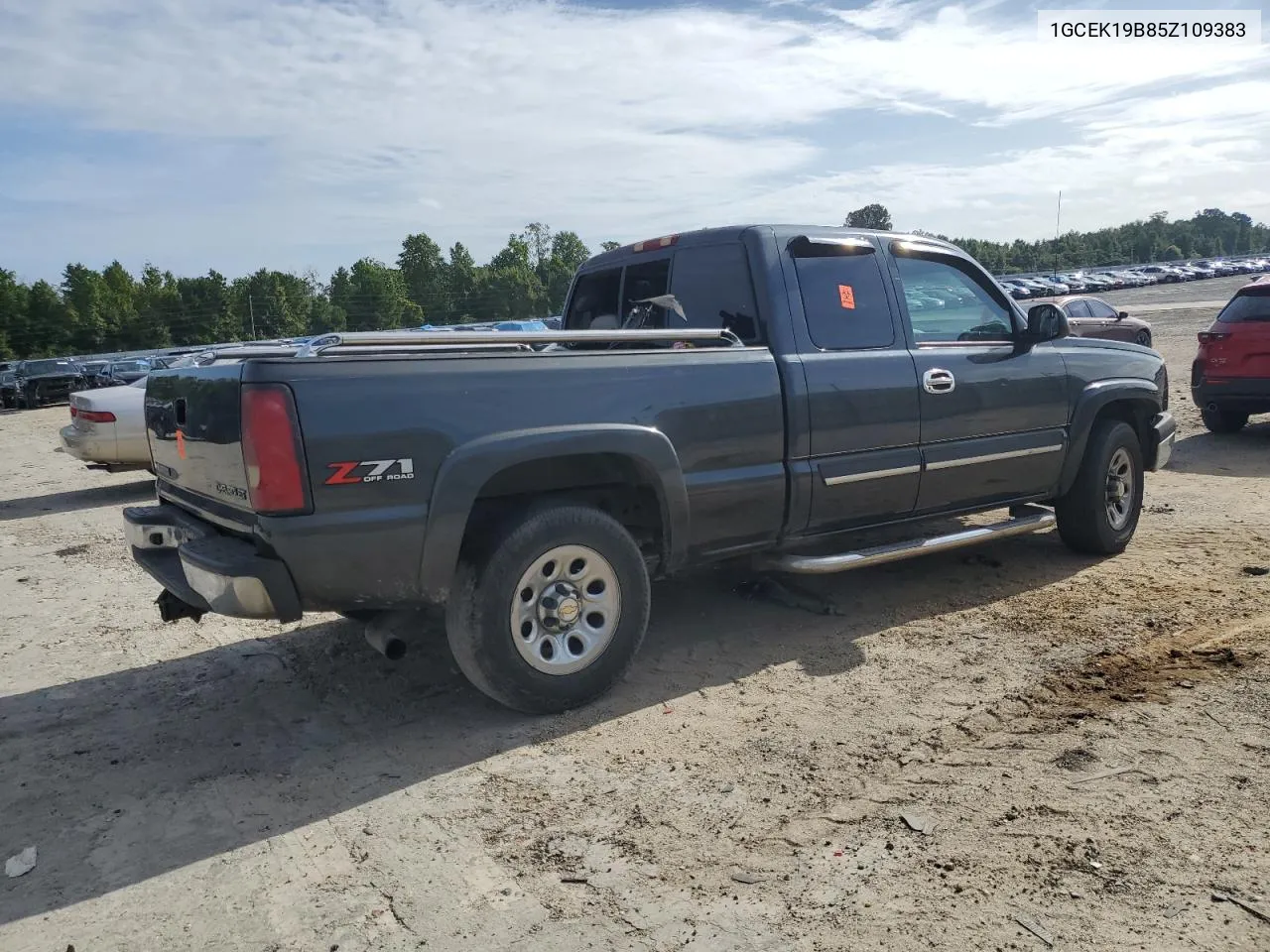 2005 Chevrolet Silverado K1500 VIN: 1GCEK19B85Z109383 Lot: 69963834