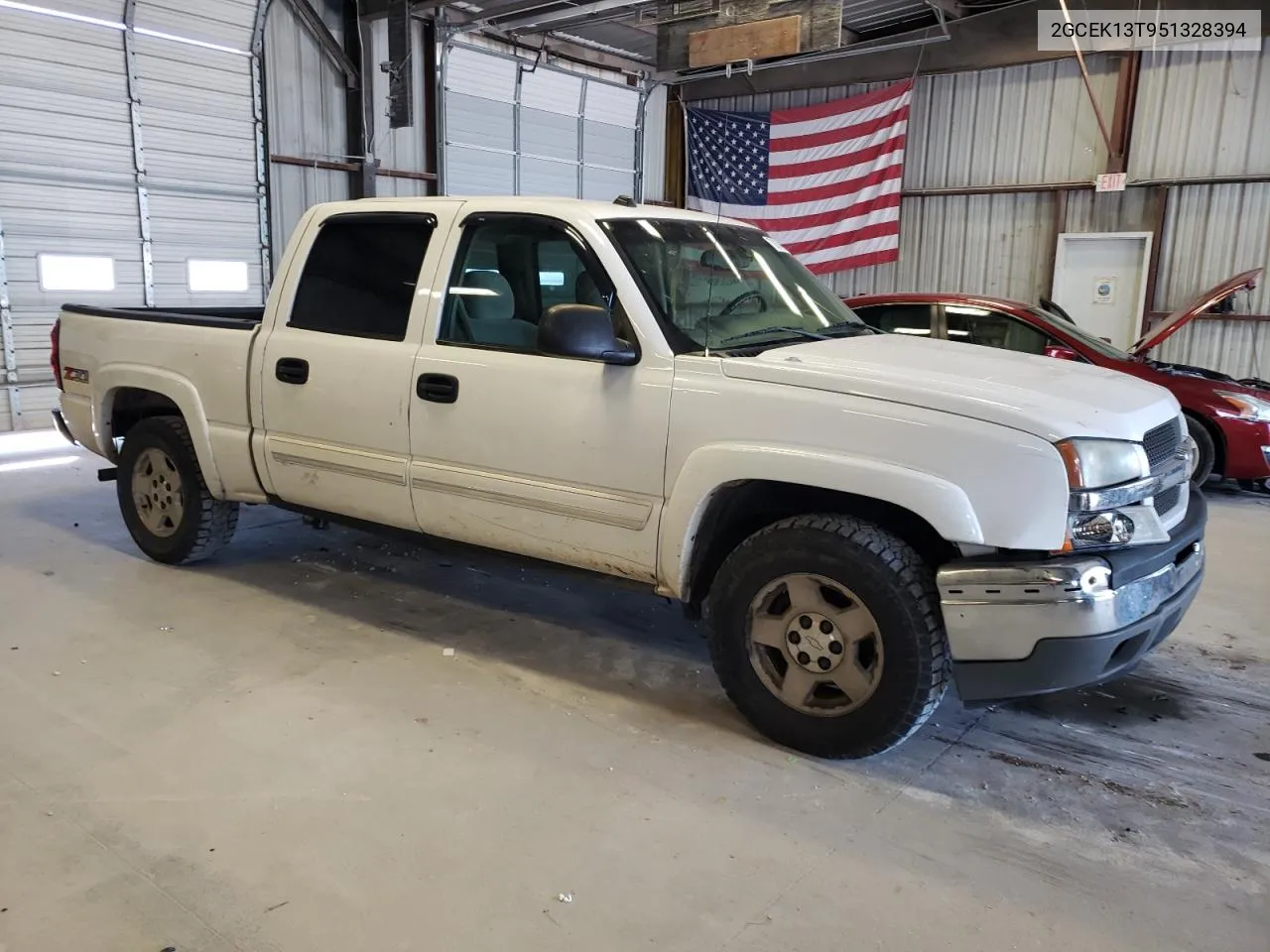 2005 Chevrolet Silverado K1500 VIN: 2GCEK13T951328394 Lot: 70064024