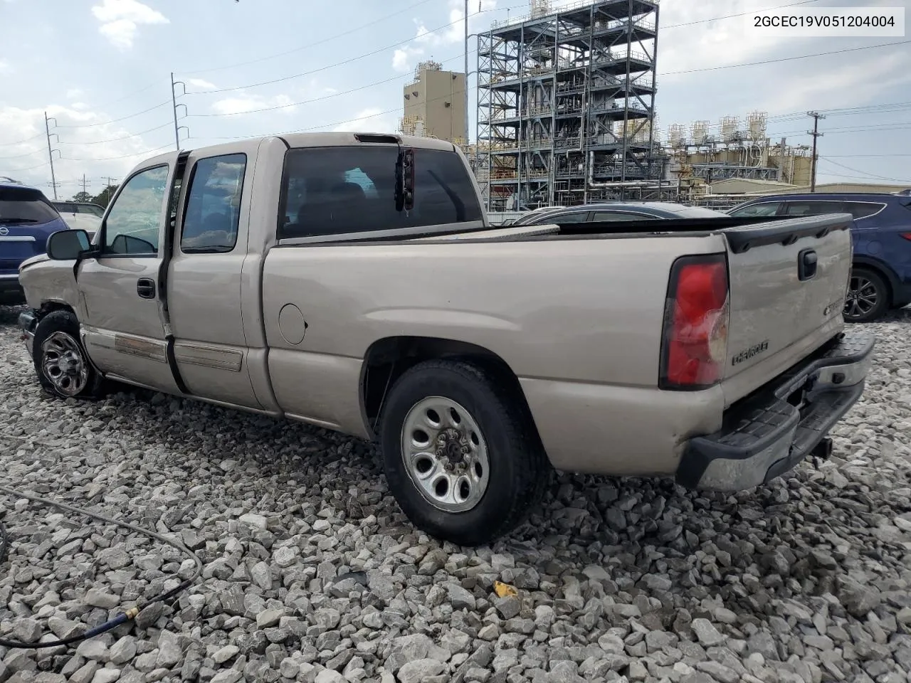 2005 Chevrolet Silverado C1500 VIN: 2GCEC19V051204004 Lot: 71098384