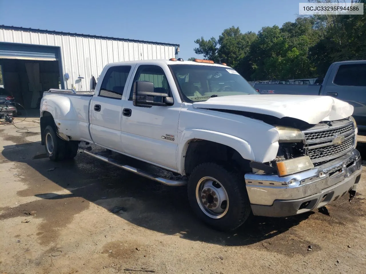 1GCJC33295F944586 2005 Chevrolet Silverado C3500