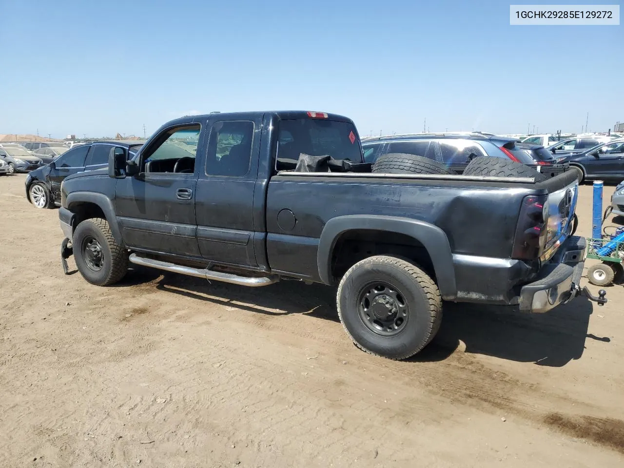 2005 Chevrolet Silverado K2500 Heavy Duty VIN: 1GCHK29285E129272 Lot: 71544084