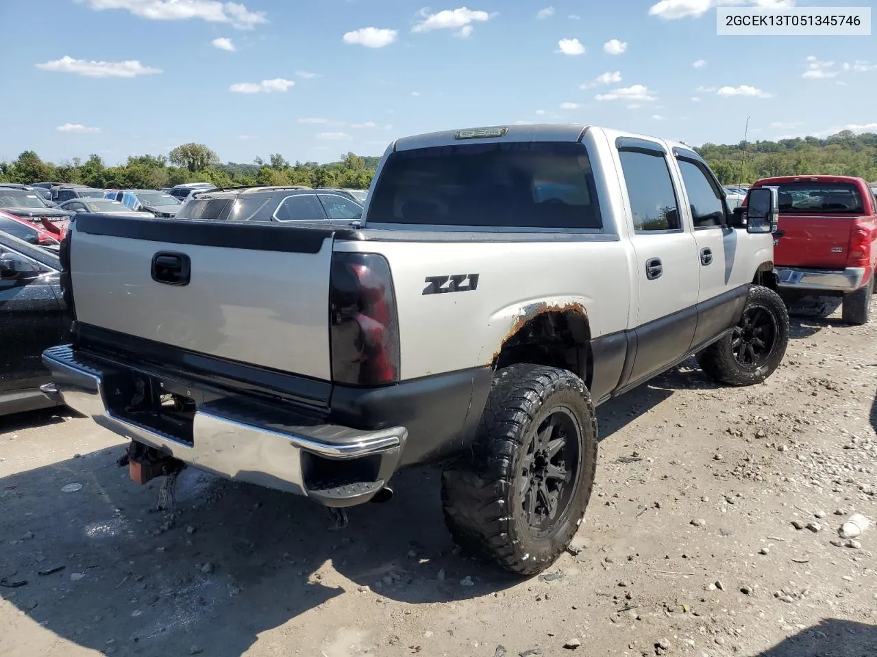 2005 Chevrolet Silverado K1500 VIN: 2GCEK13T051345746 Lot: 71647724